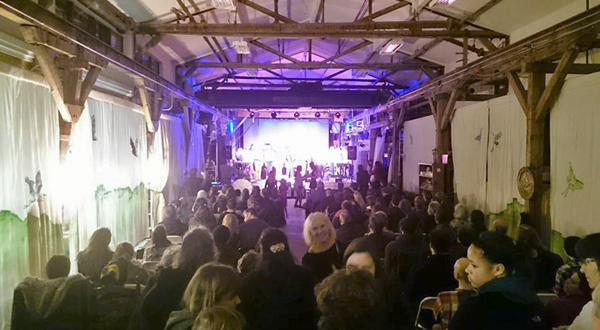 Showtime at Flying Stage